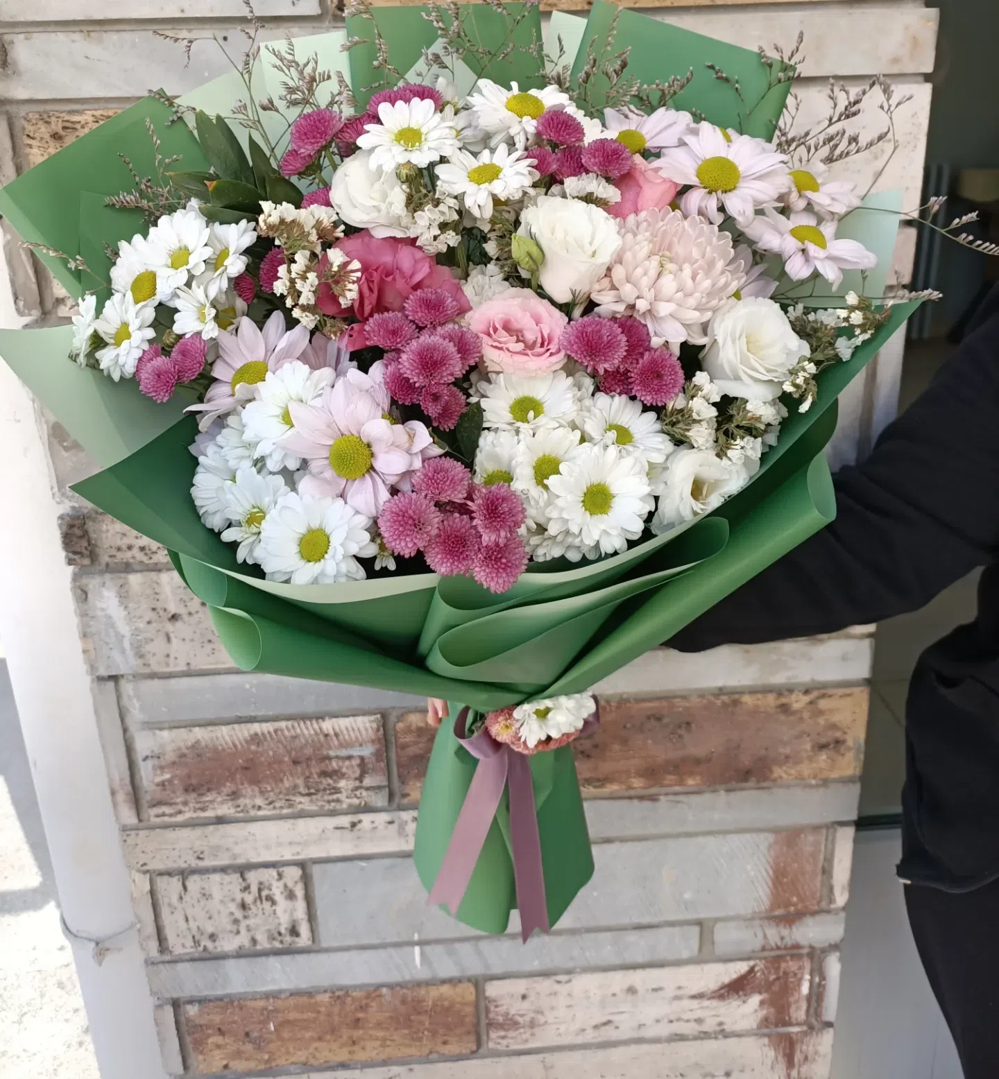 Pembe Beyaz Papatya ve Gül Buketi